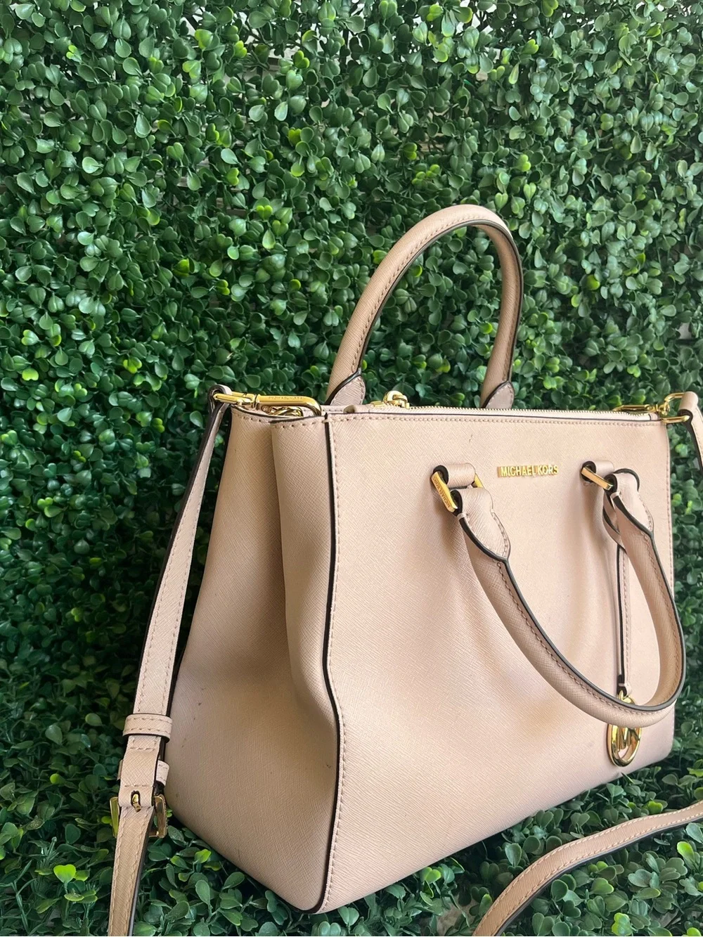 Michael Kors preowned handles